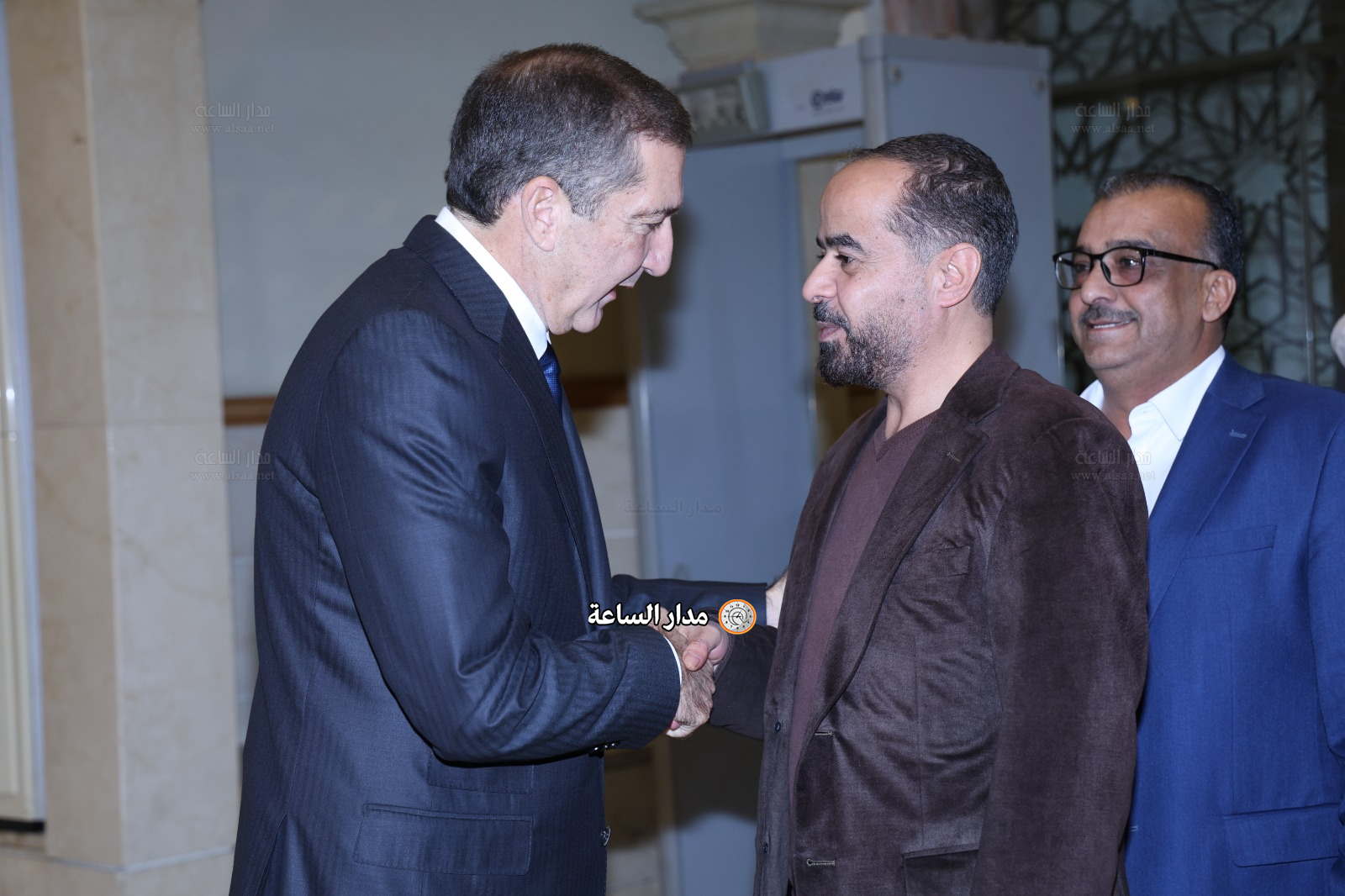 Madar Al-Saa Images 0.6019662356960309