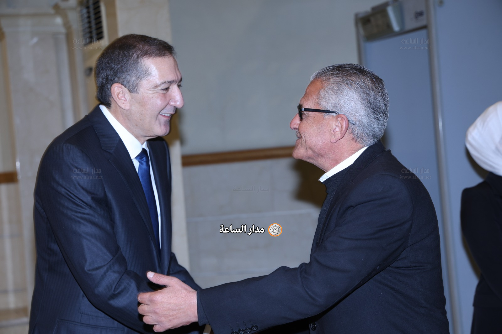 Madar Al-Saa Images 0.5854385538377302