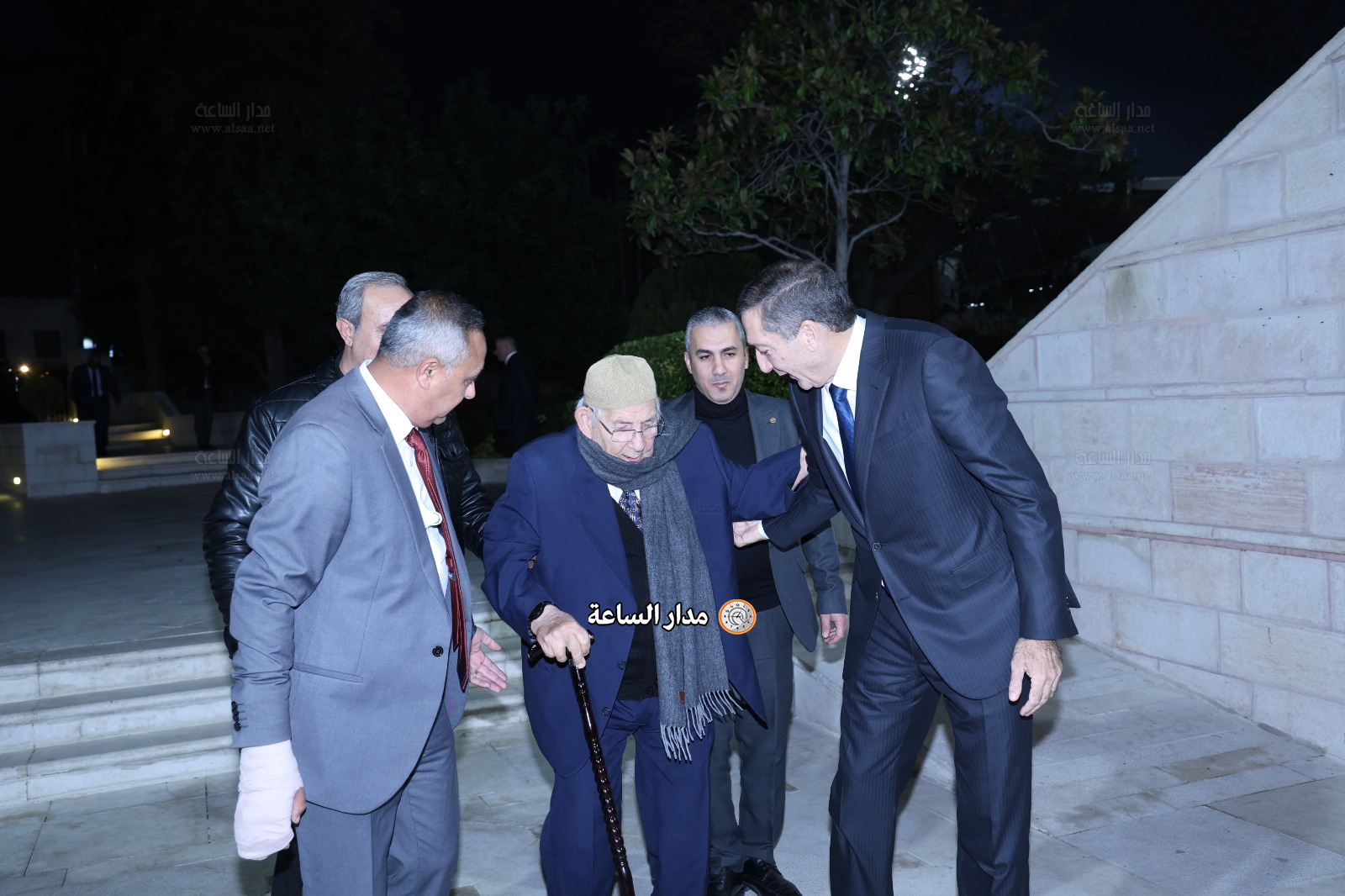 Madar Al-Saa Images 0.4259347489058316