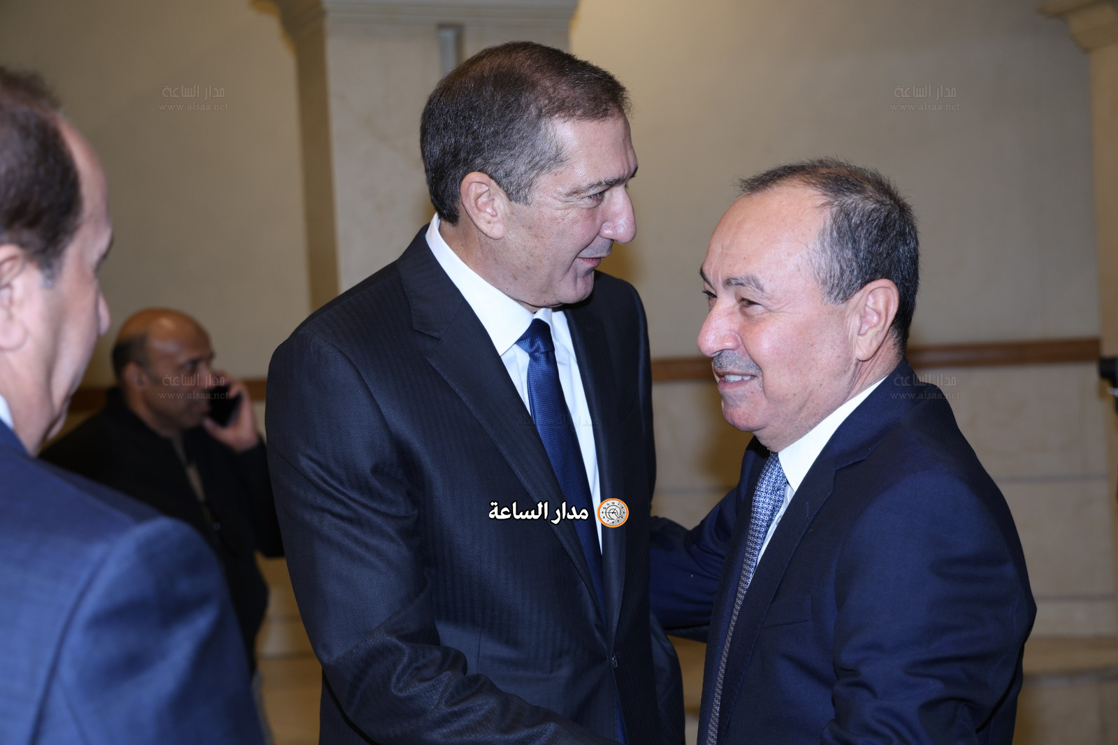 Madar Al-Saa Images 0.09487736465756447