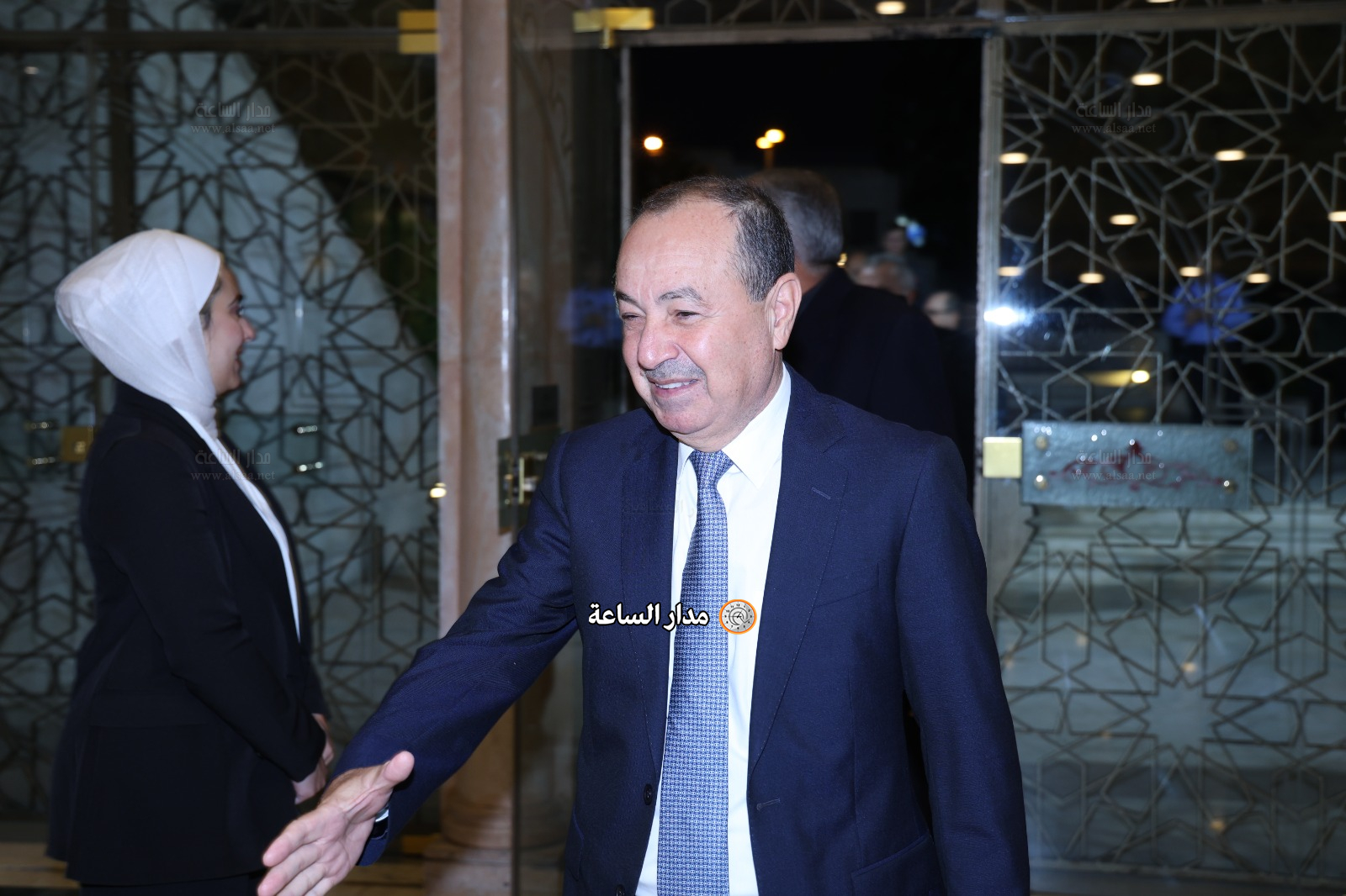 Madar Al-Saa Images 0.4757210177557418