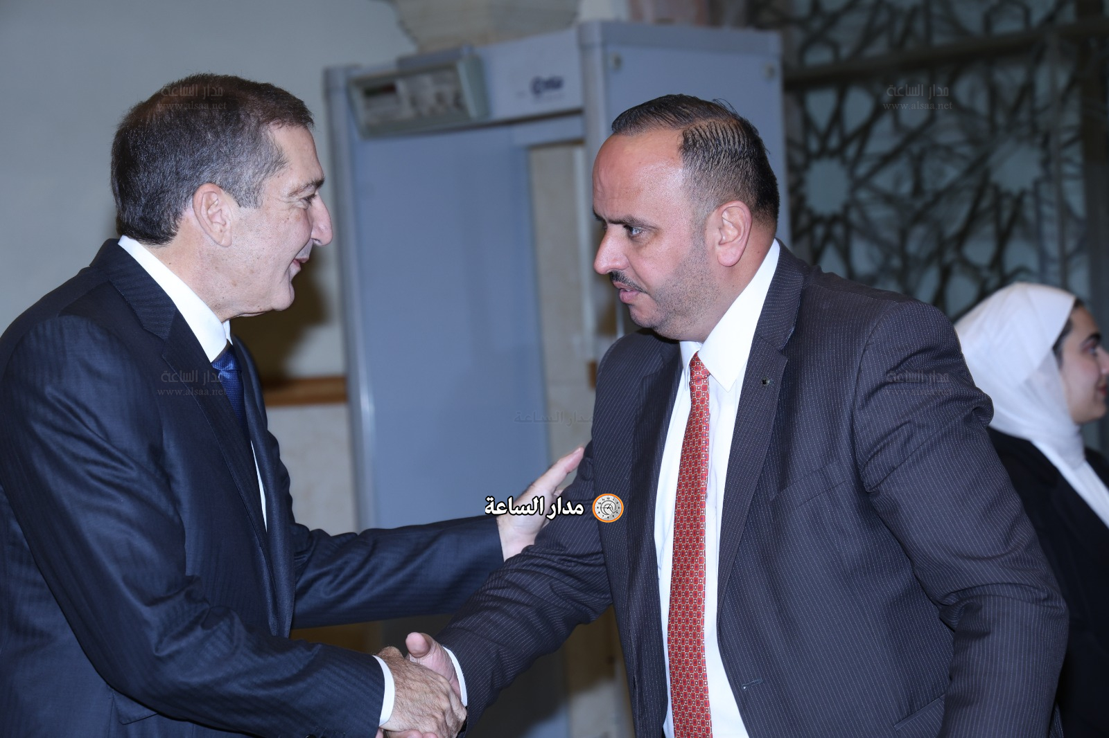 Madar Al-Saa Images 0.6110190701724383