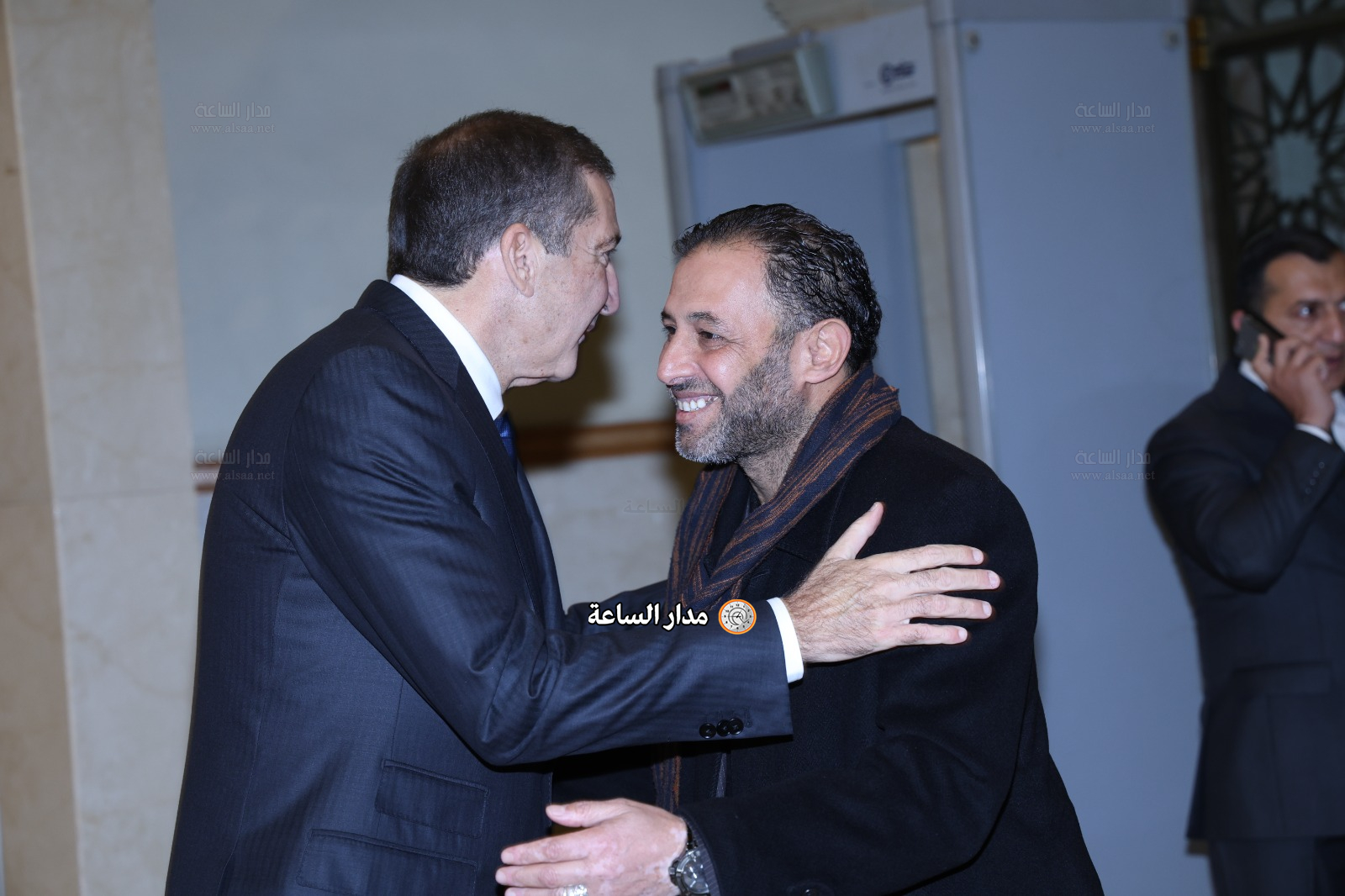 Madar Al-Saa Images 0.9300375706328745