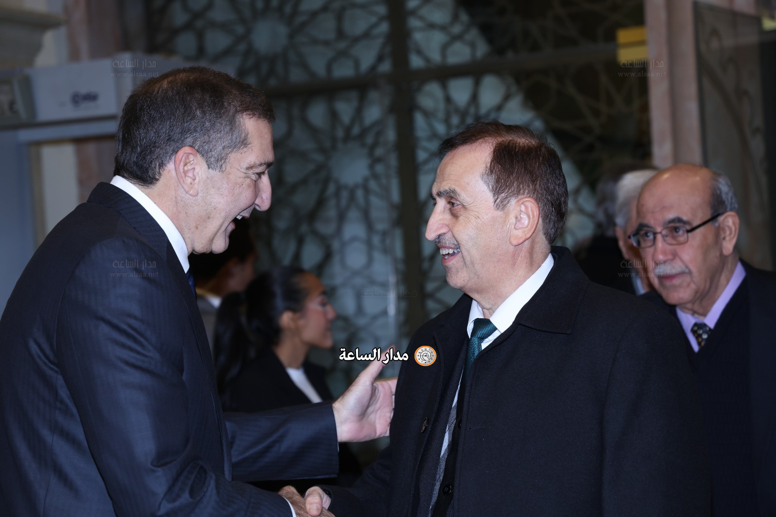 Madar Al-Saa Images 0.242075778899854