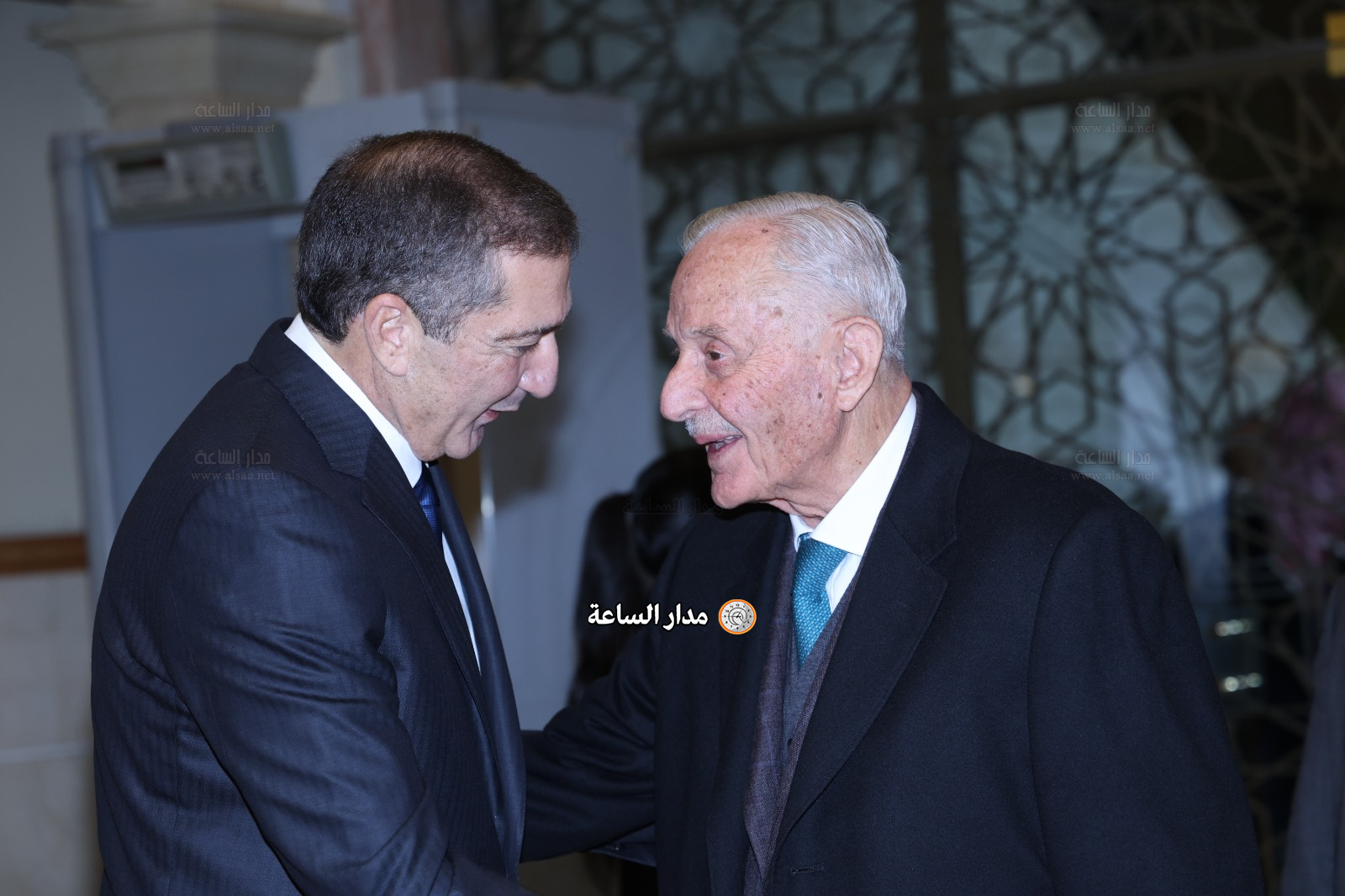 Madar Al-Saa Images 0.7100421824184069