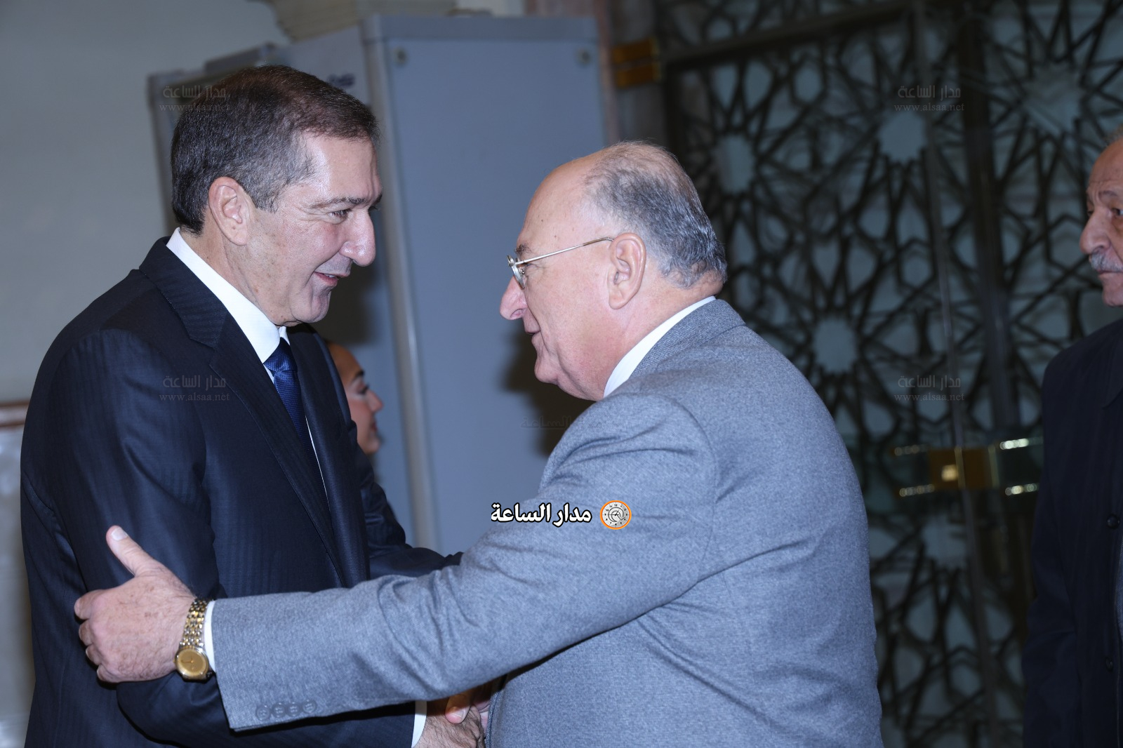 Madar Al-Saa Images 0.9686959650047953