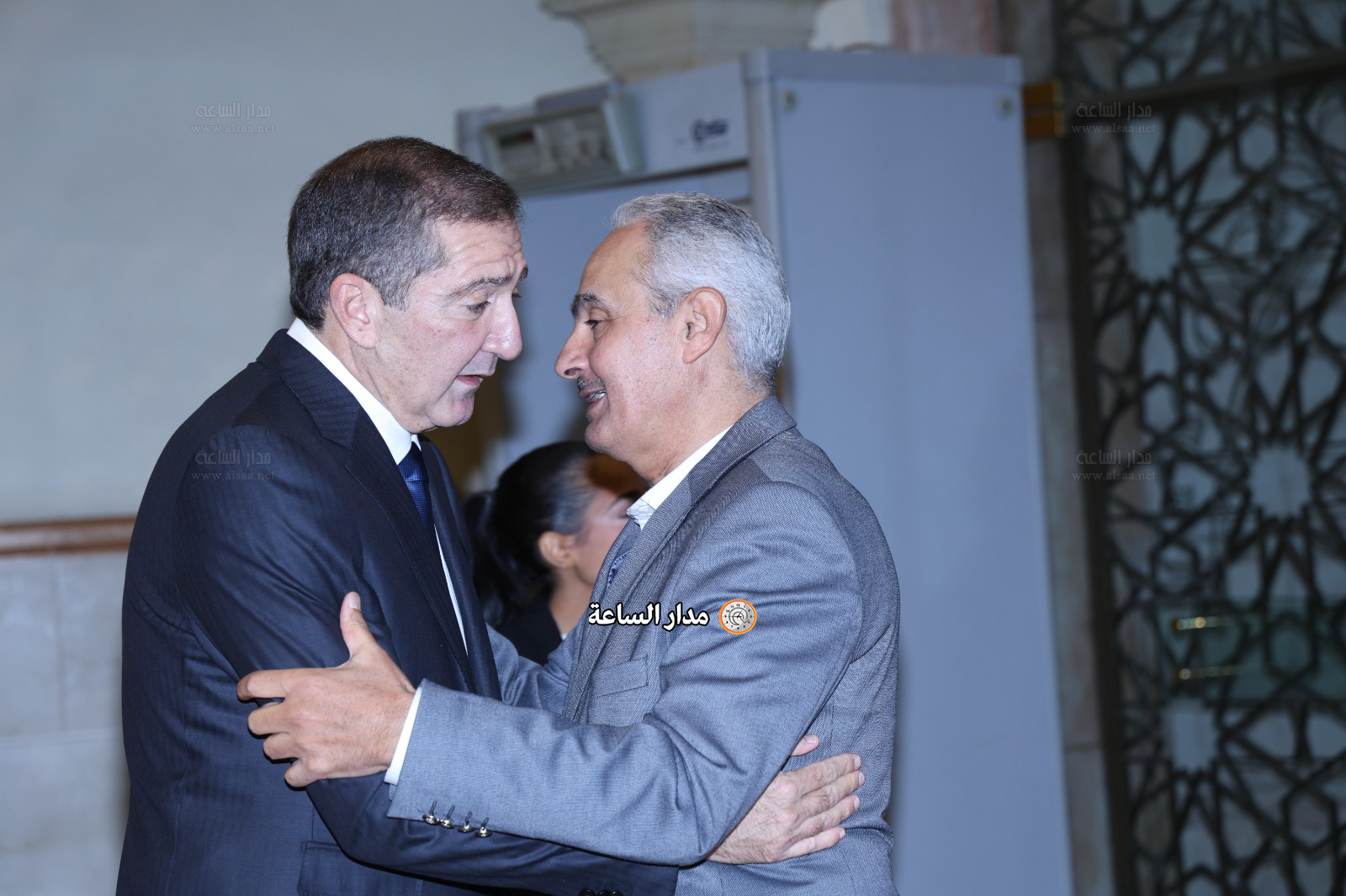 Madar Al-Saa Images 0.4491576762806888