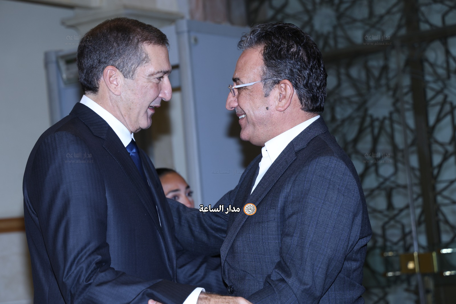 Madar Al-Saa Images 0.7656308007285124