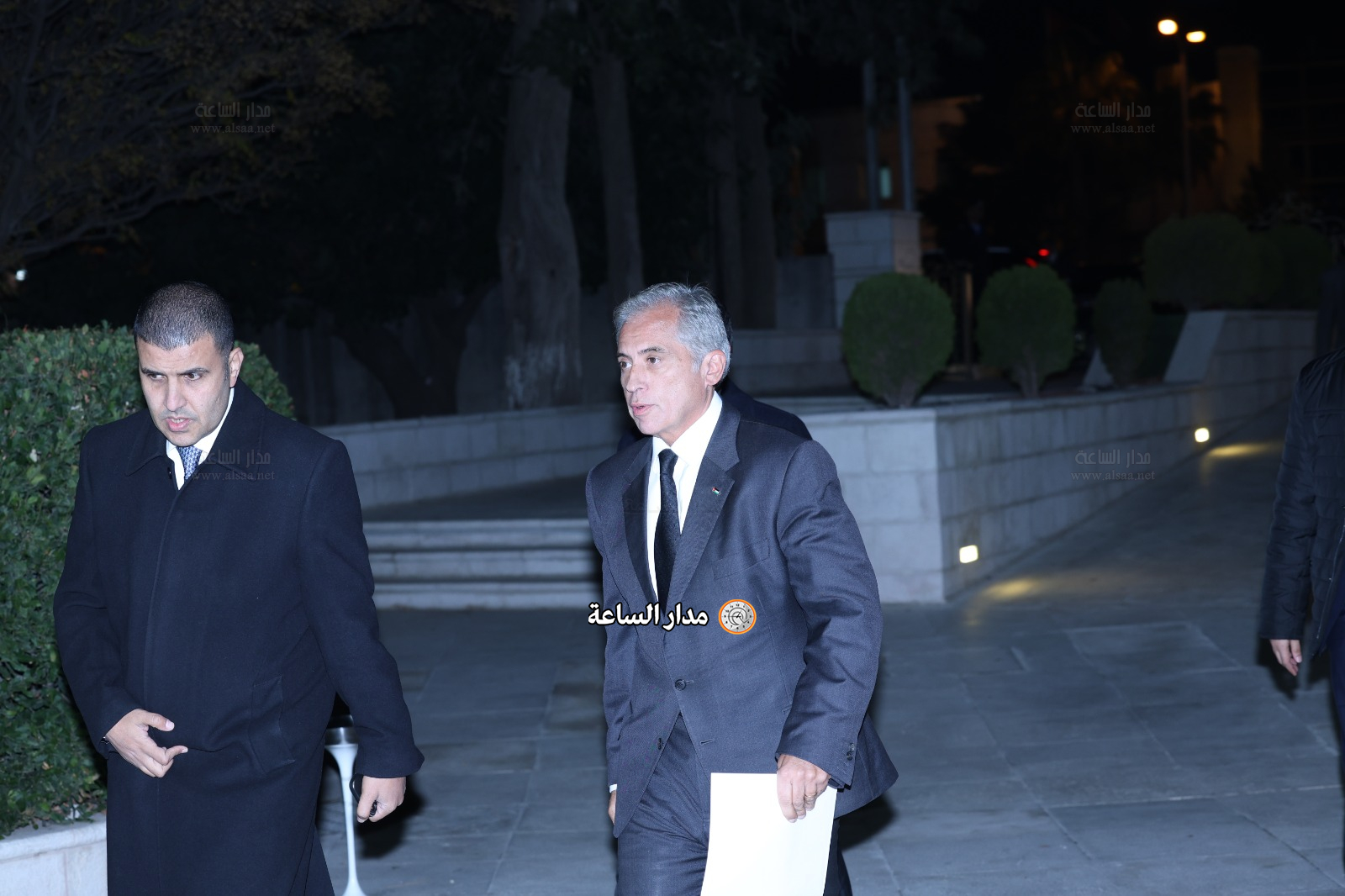 Madar Al-Saa Images 0.8760116439213117