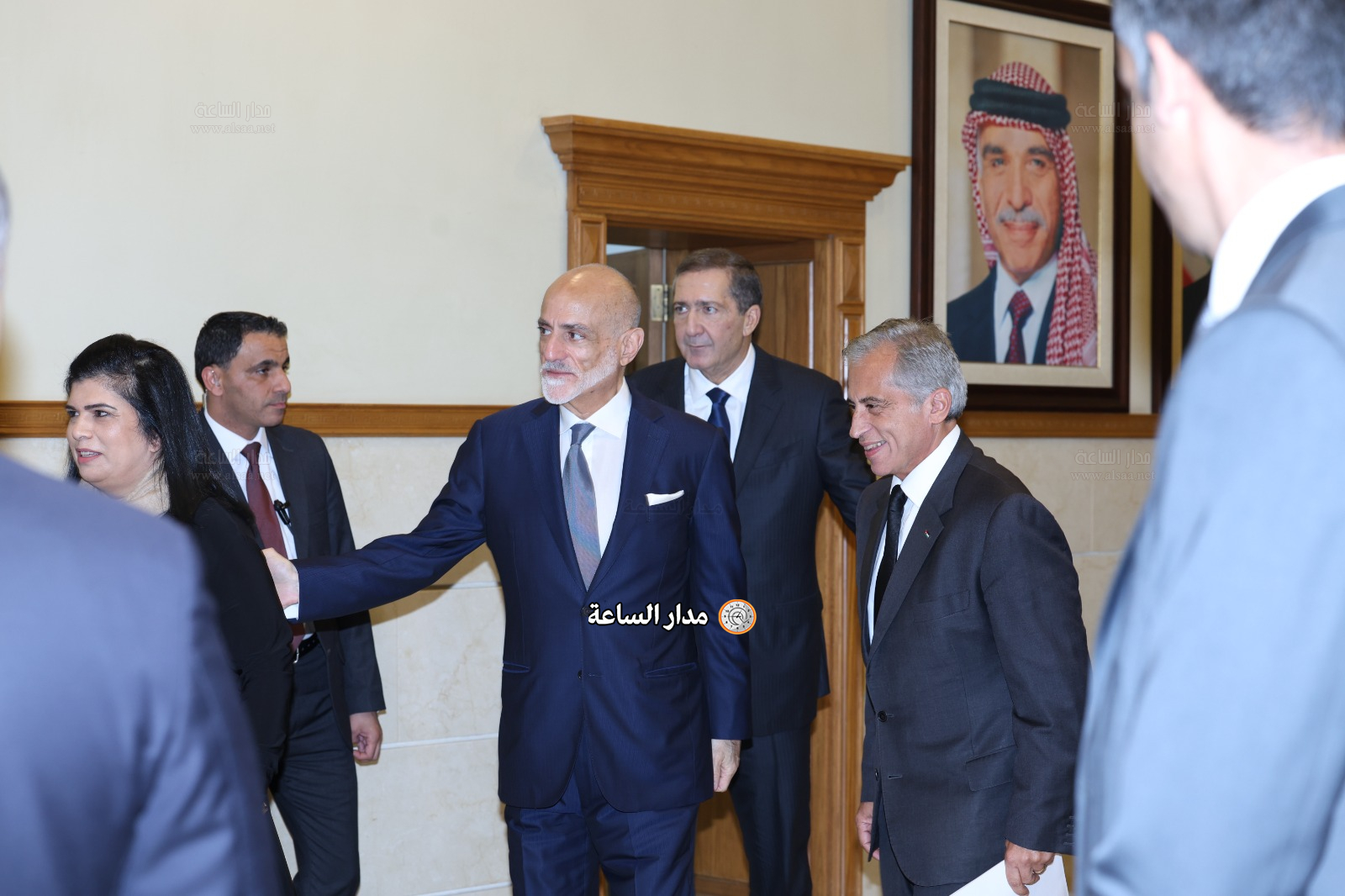 Madar Al-Saa Images 0.6630074183683423