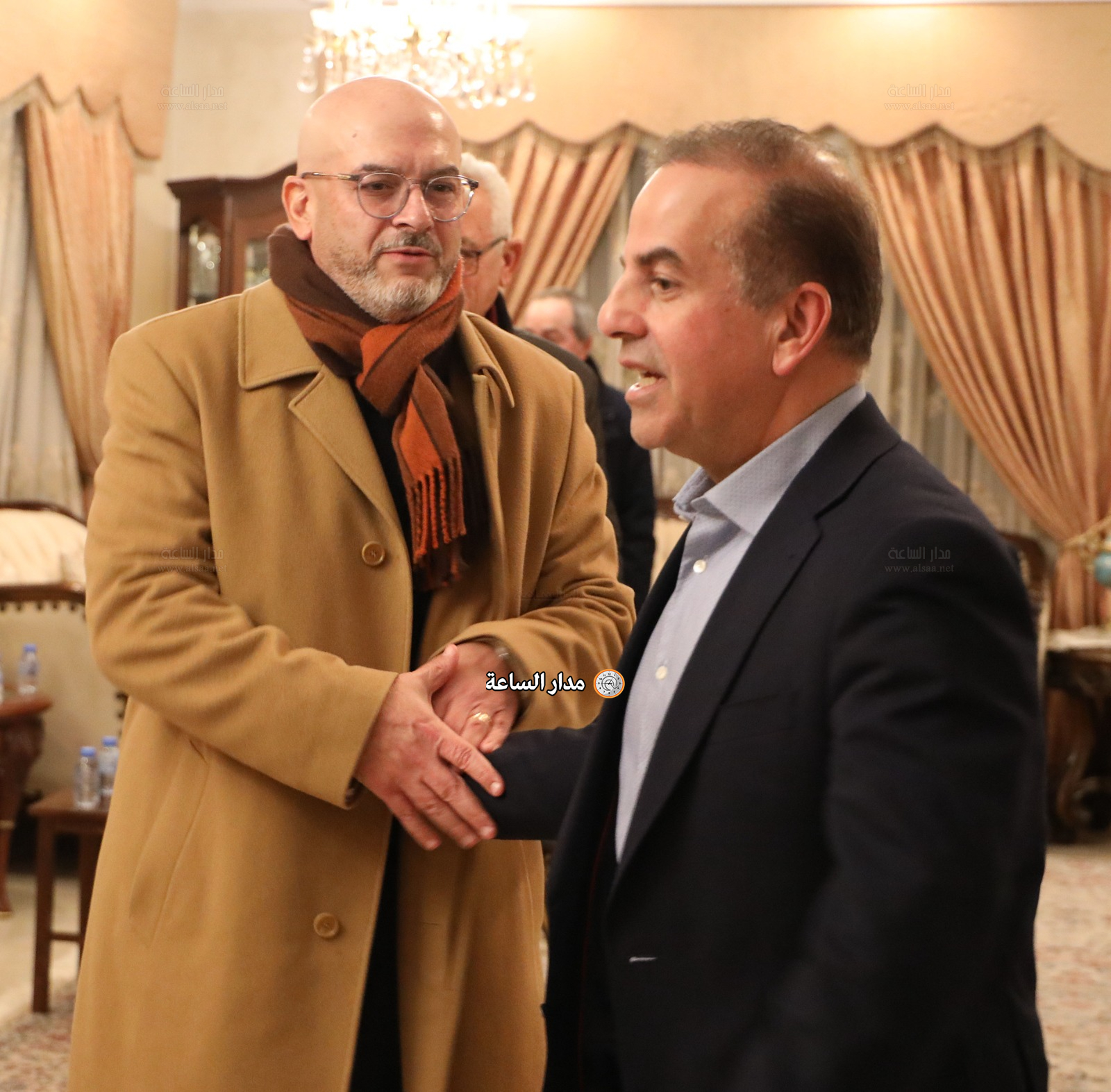 Madar Al-Saa Images 0.6587381220213528