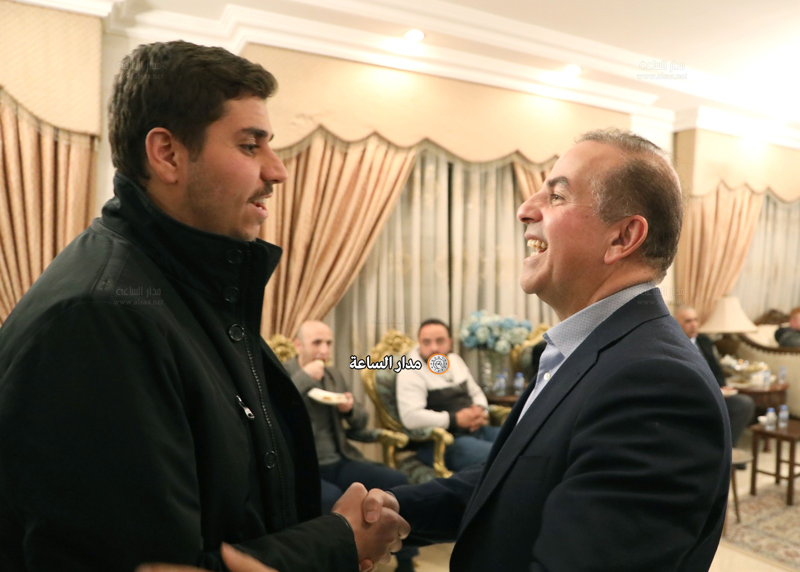 Madar Al-Saa Images 0.3132480702590277