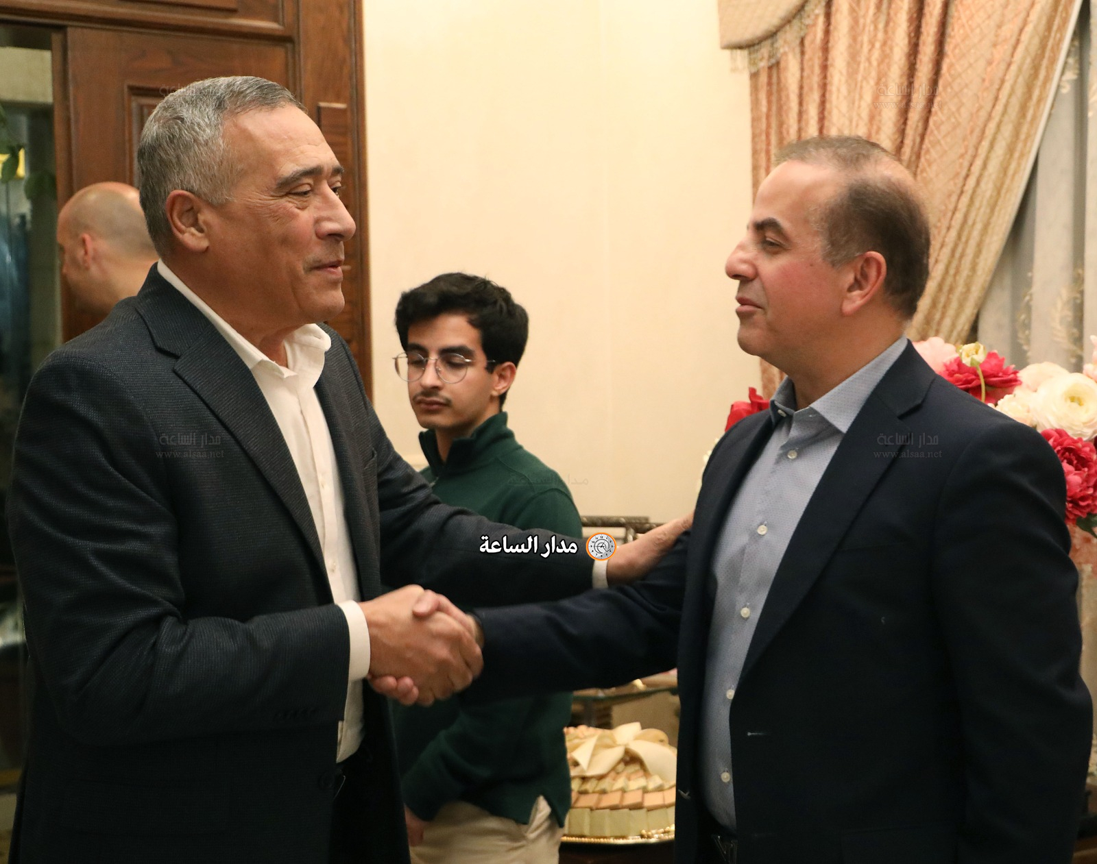 Madar Al-Saa Images 0.15952539686146427