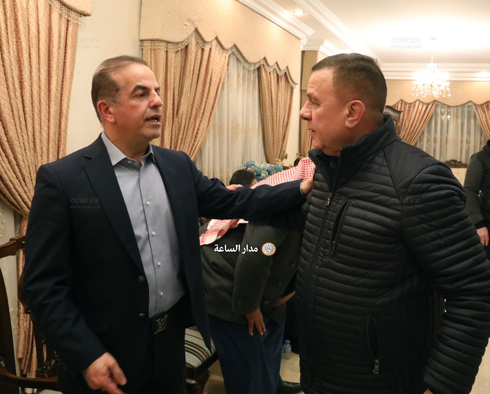 Madar Al-Saa Images 0.053764768198783175