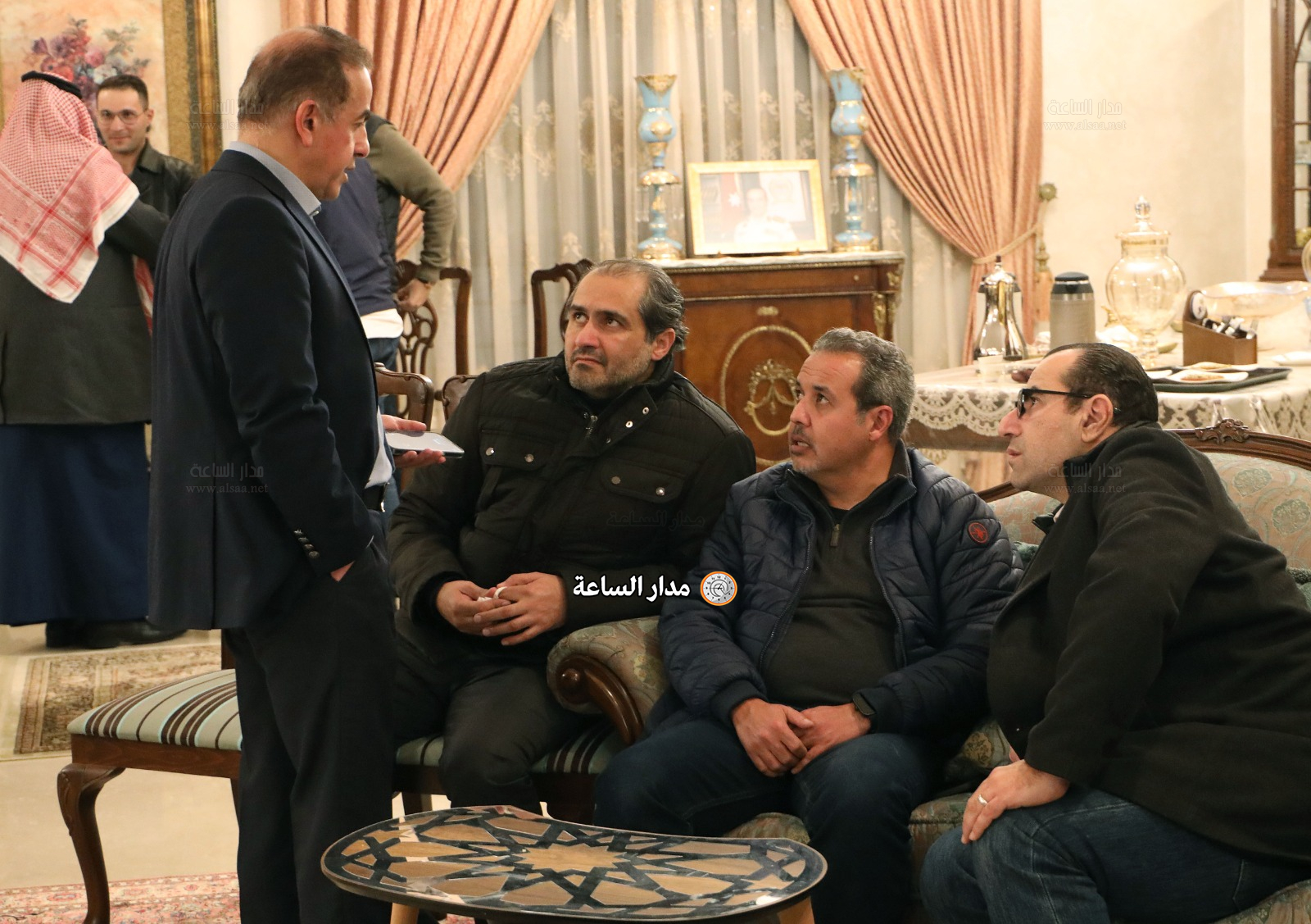 Madar Al-Saa Images 0.12319831840344664