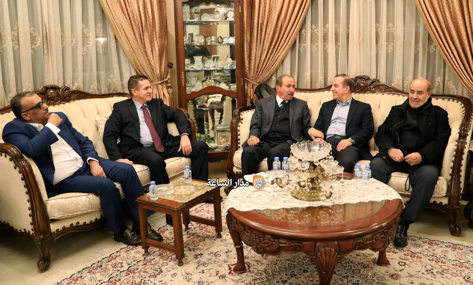 Madar Al-Saa Images 0.2174718228500241