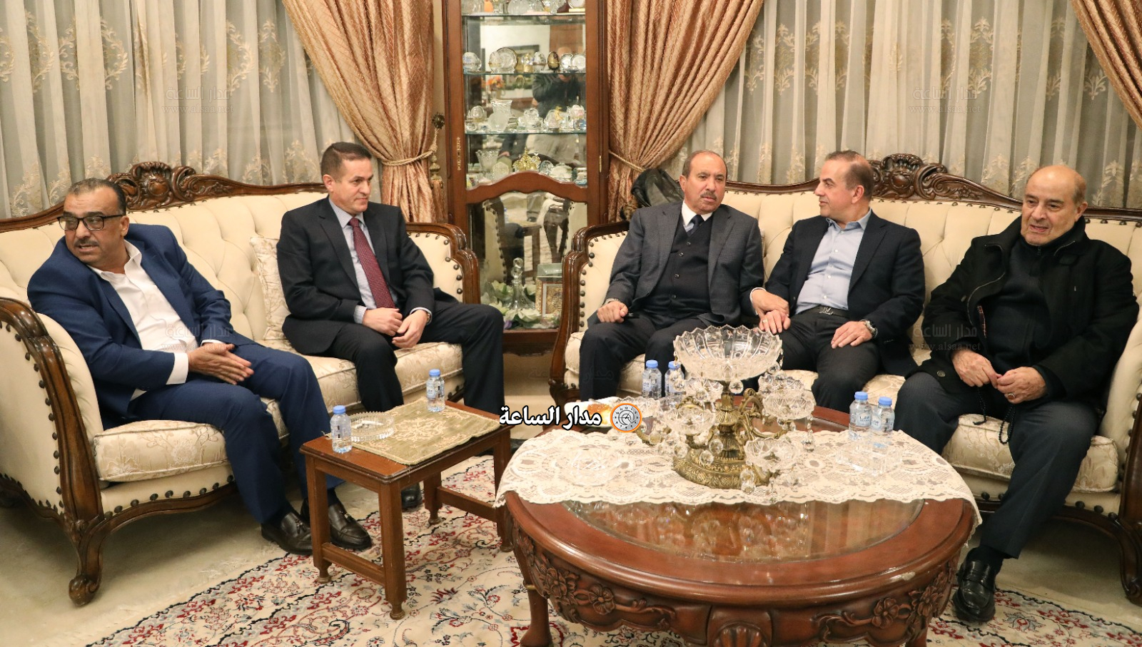 Madar Al-Saa Images 0.11069292907399286