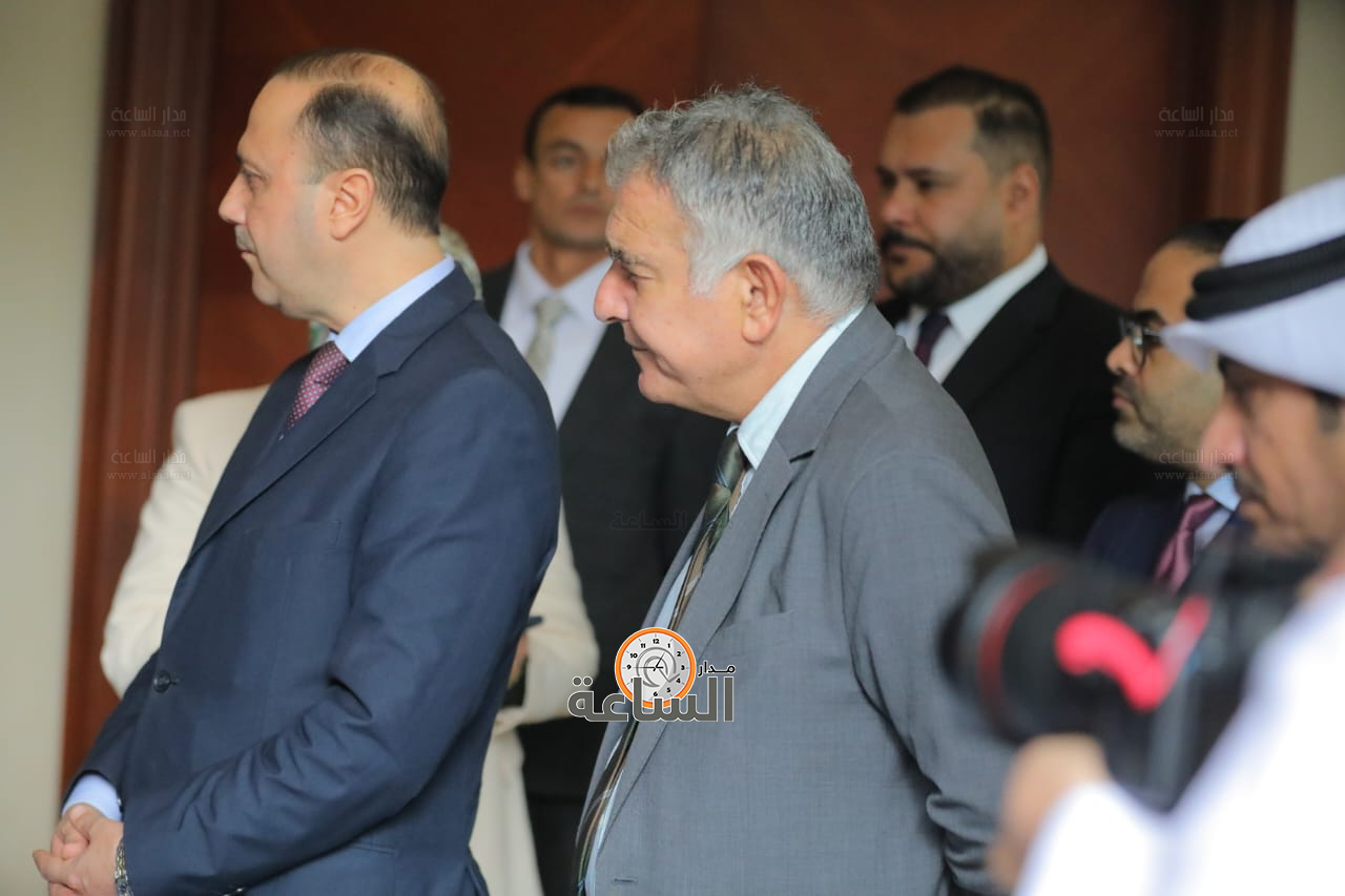 Madar Al-Saa Images 0.2752765658985643