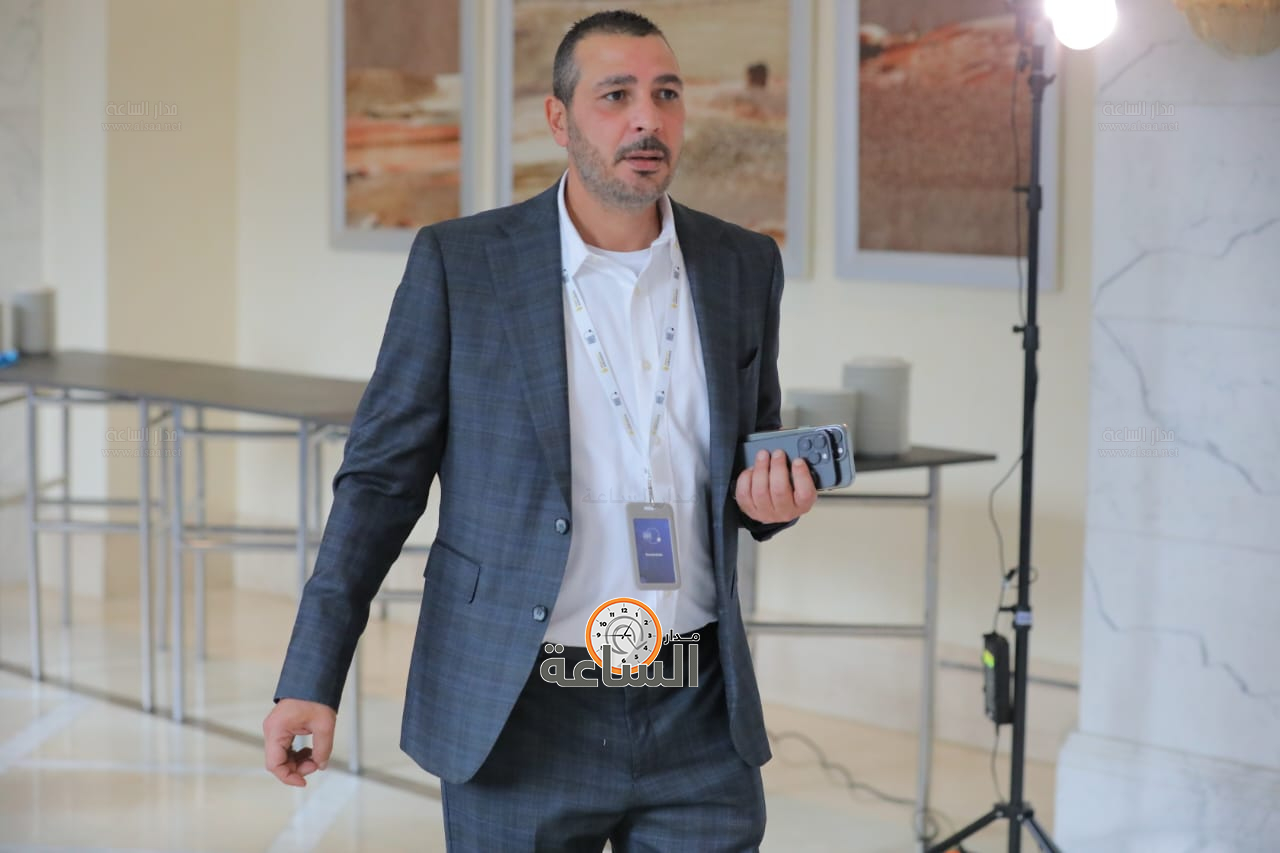 Madar Al-Saa Images 0.2002542959680469