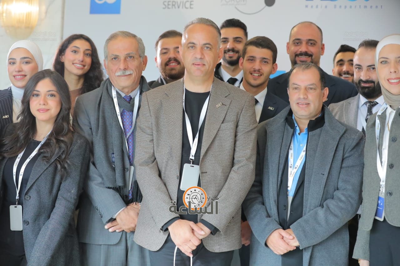 Madar Al-Saa Images 0.5681653772846216