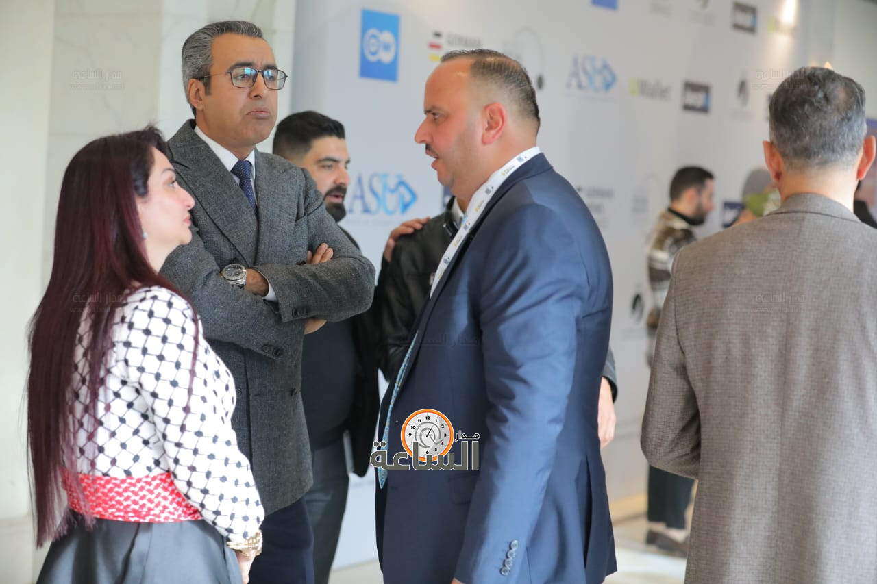 Madar Al-Saa Images 0.5638070420747003