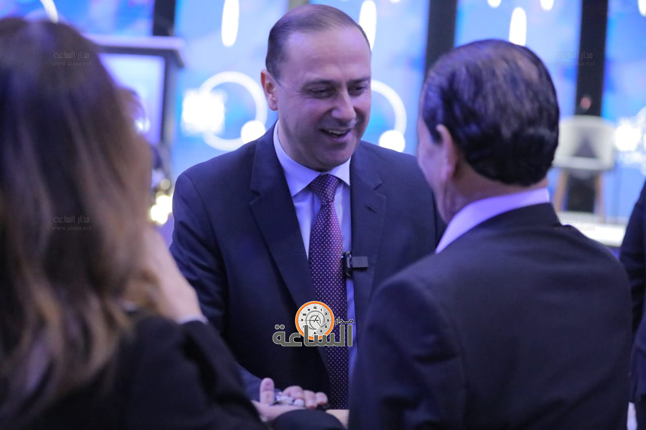 Madar Al-Saa Images 0.6430105425498553