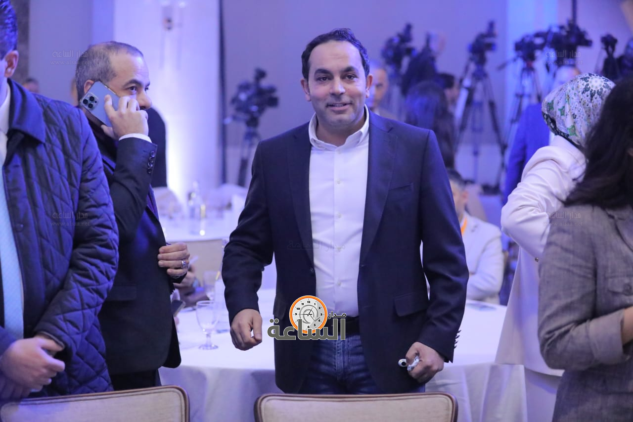 Madar Al-Saa Images 0.5402144201064334