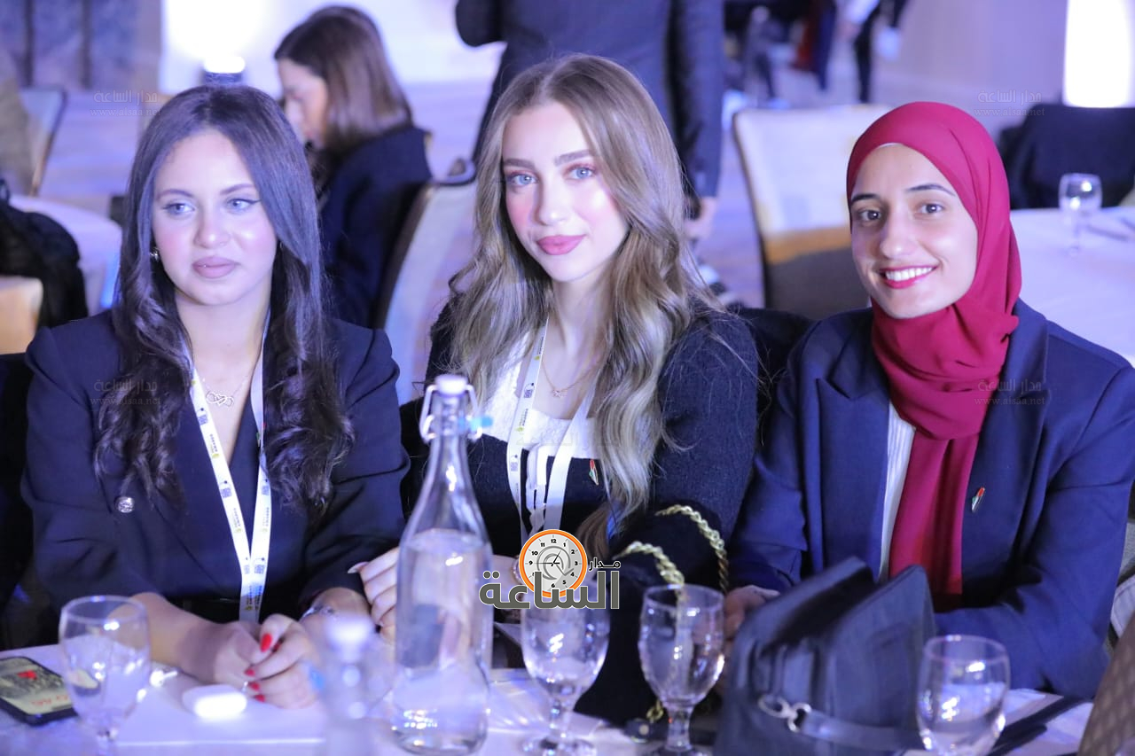 Madar Al-Saa Images 0.7626157637750264