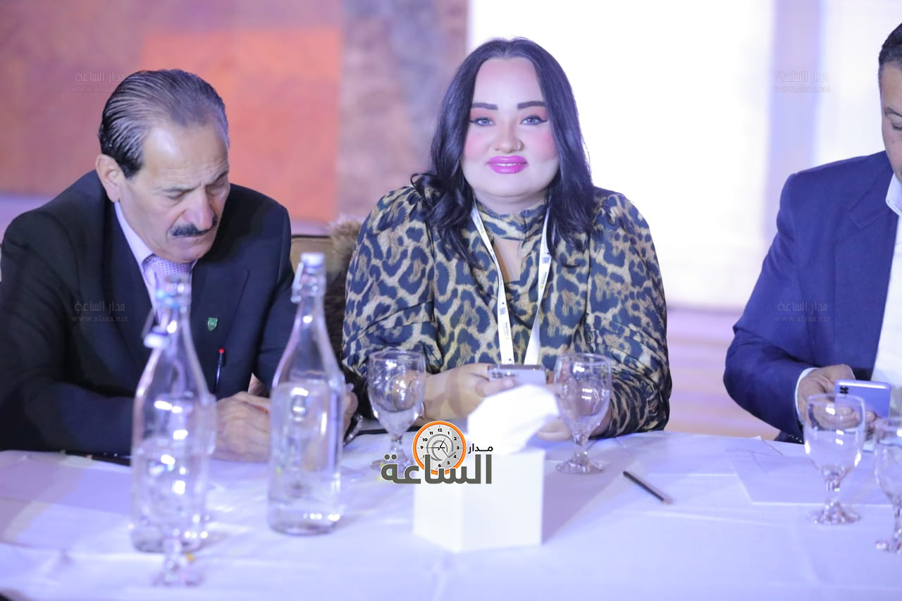 Madar Al-Saa Images 0.4414734415500805