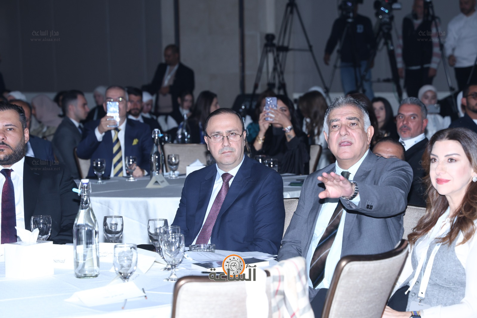 Madar Al-Saa Images 0.6973164323170622