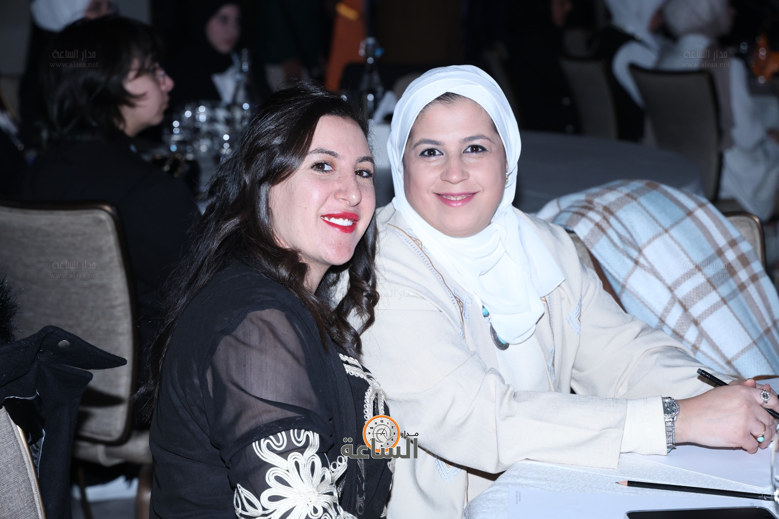 Madar Al-Saa Images 0.9908045157946583