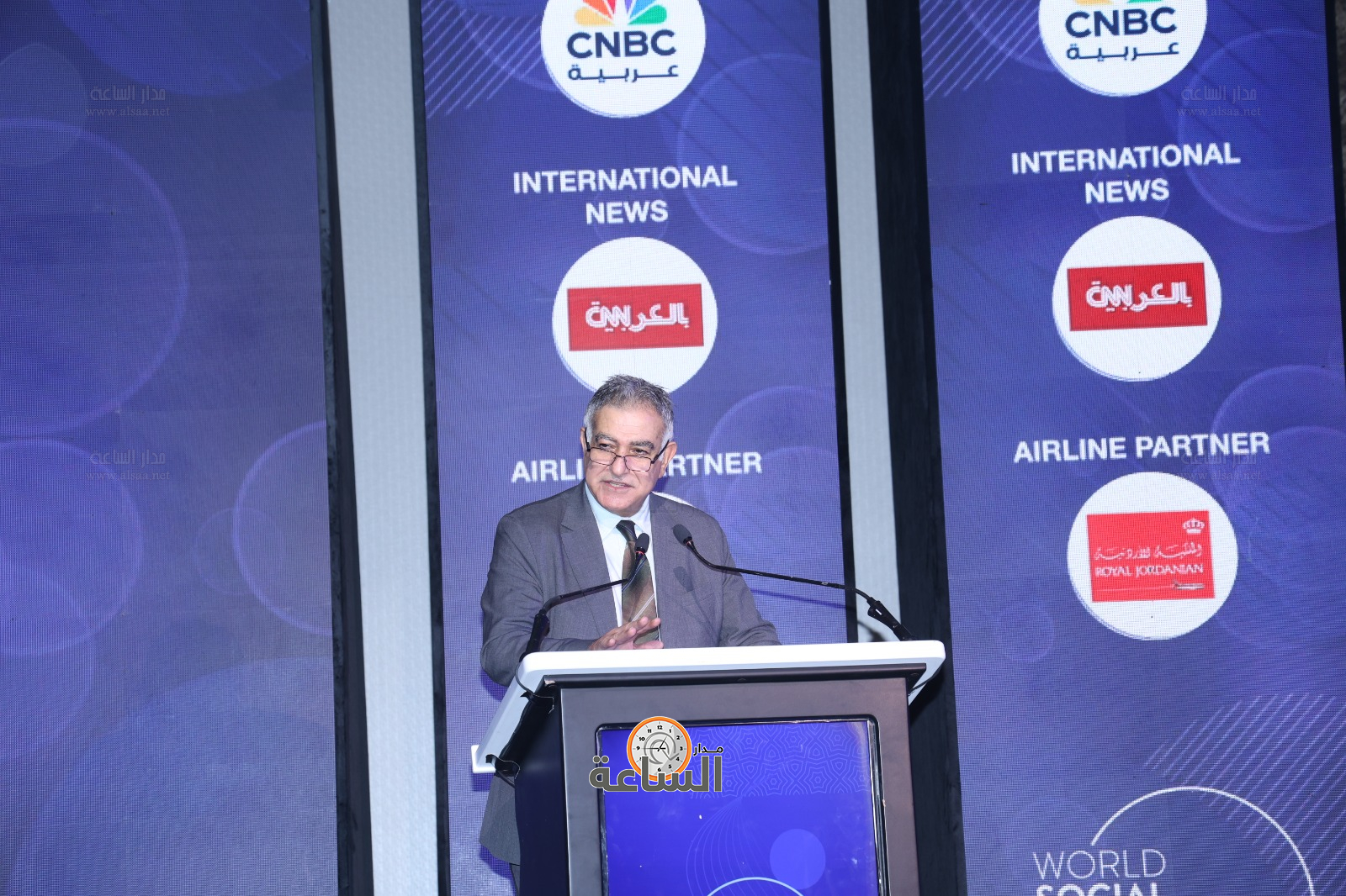 Madar Al-Saa Images 0.3821188306308676