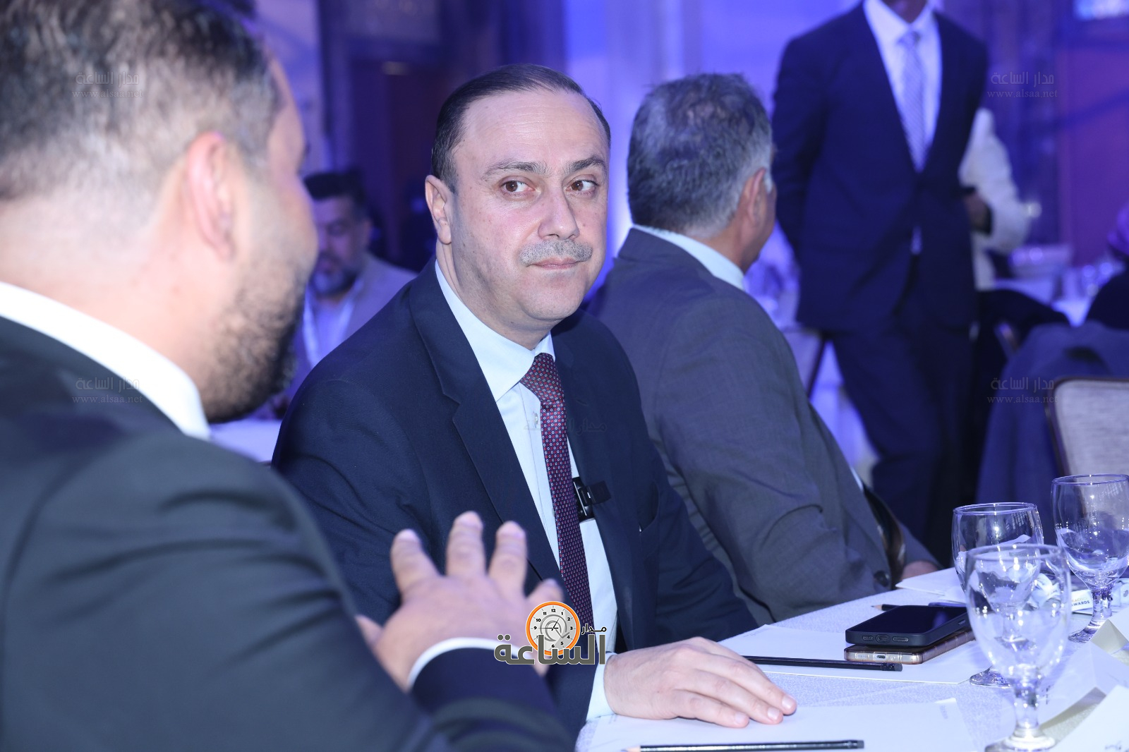 Madar Al-Saa Images 0.7189318562866875