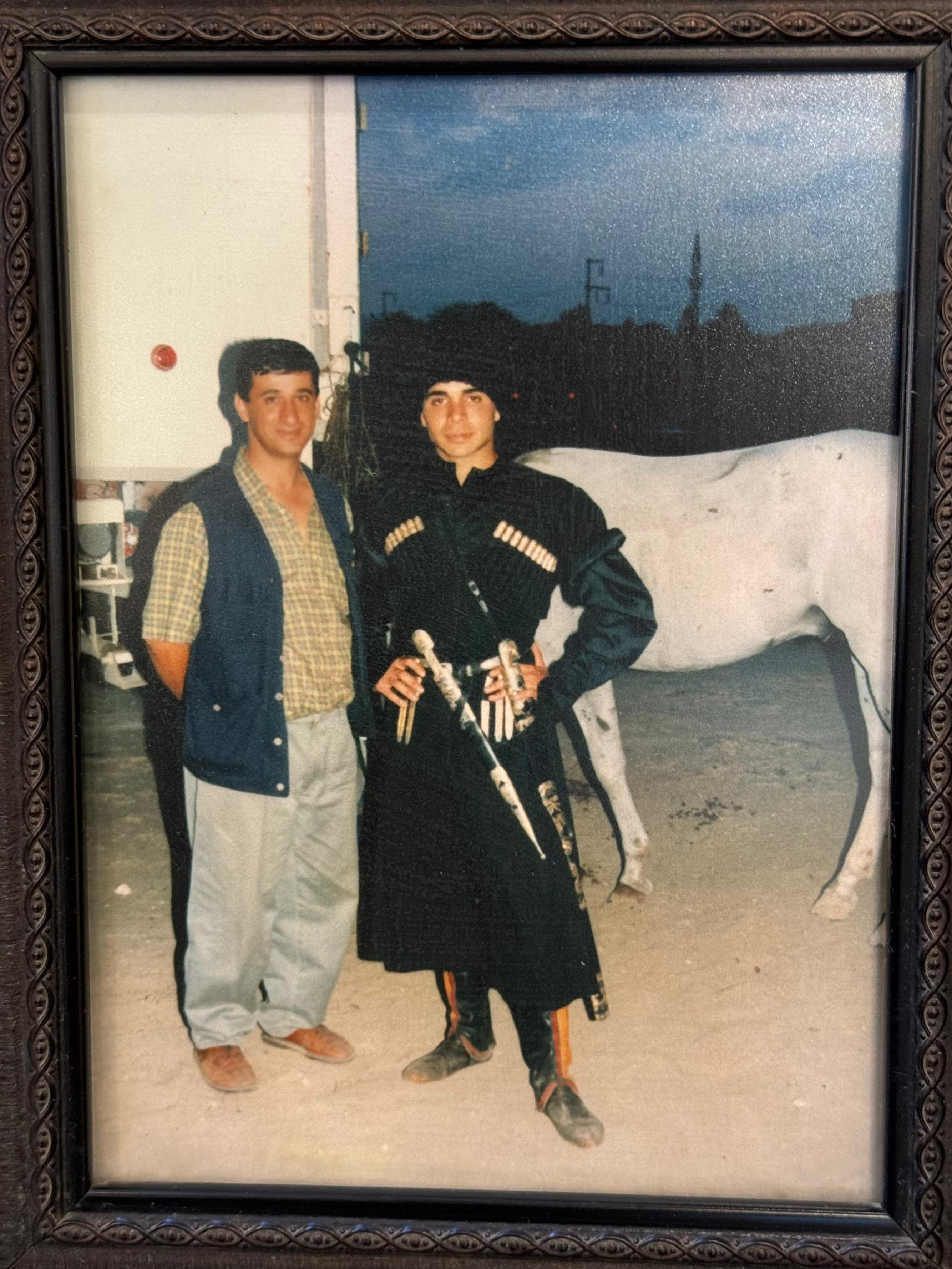 Madar Al-Saa Images 0.24948503046648596