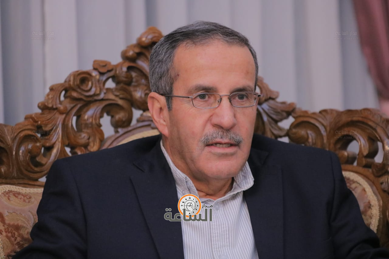 Madar Al-Saa Images 0.48528772126383735