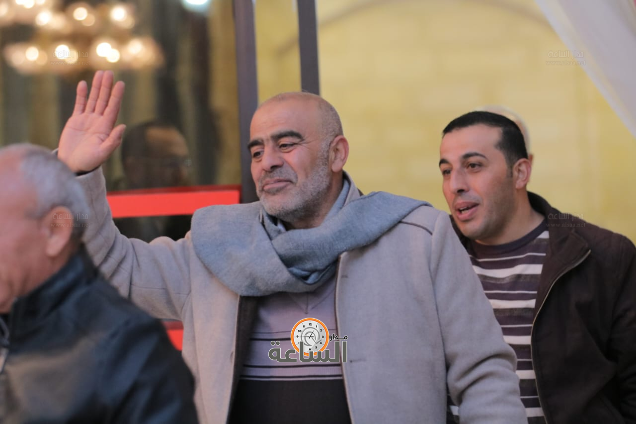 Madar Al-Saa Images 0.7347976707879798