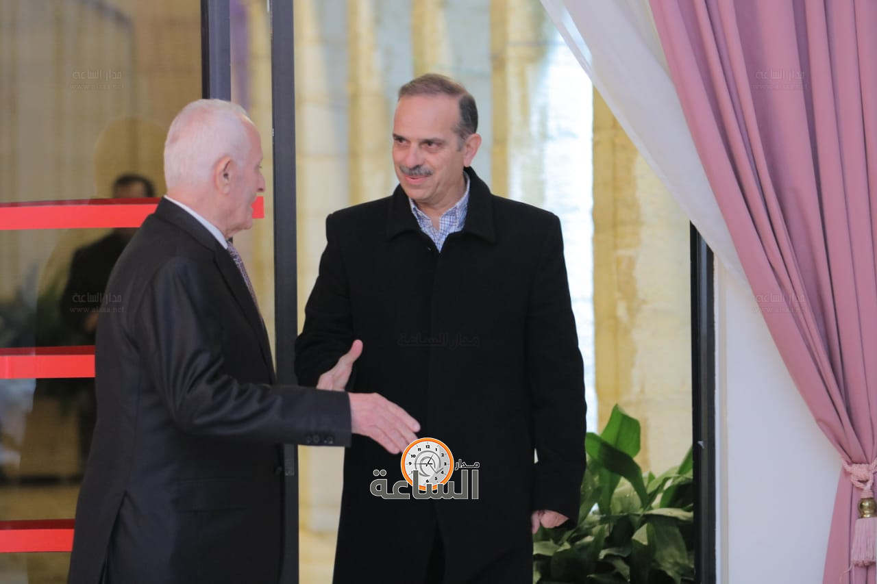 Madar Al-Saa Images 0.9792837944041468