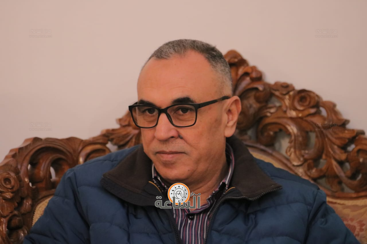 Madar Al-Saa Images 0.4036779267455881