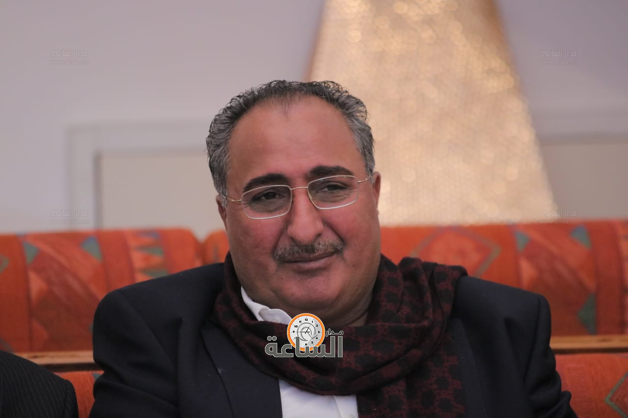 Madar Al-Saa Images 0.04125238544265075