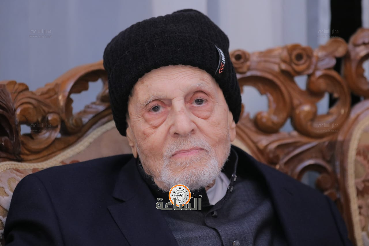 Madar Al-Saa Images 0.6505430152129095