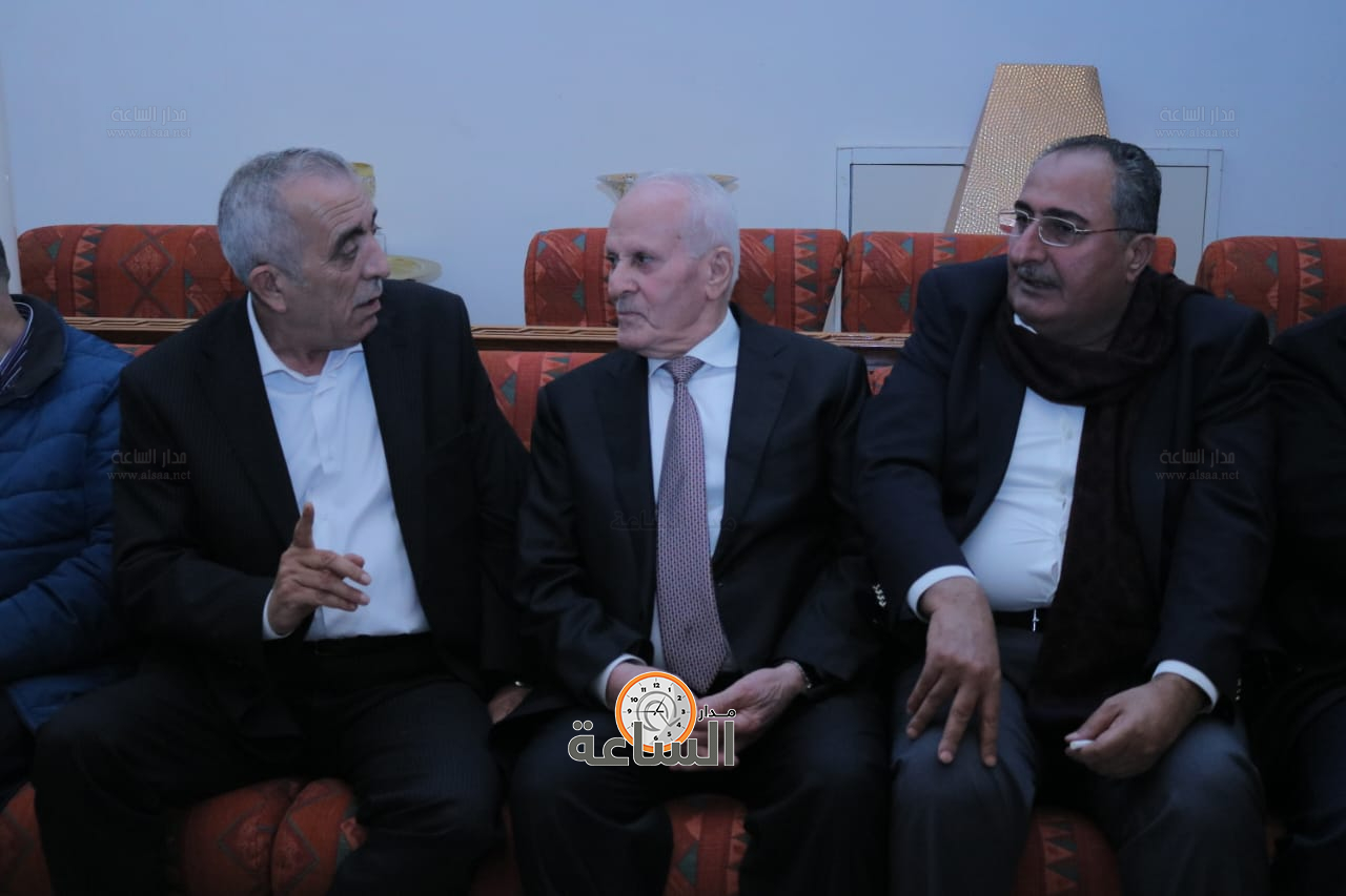 Madar Al-Saa Images 0.4706649879910556