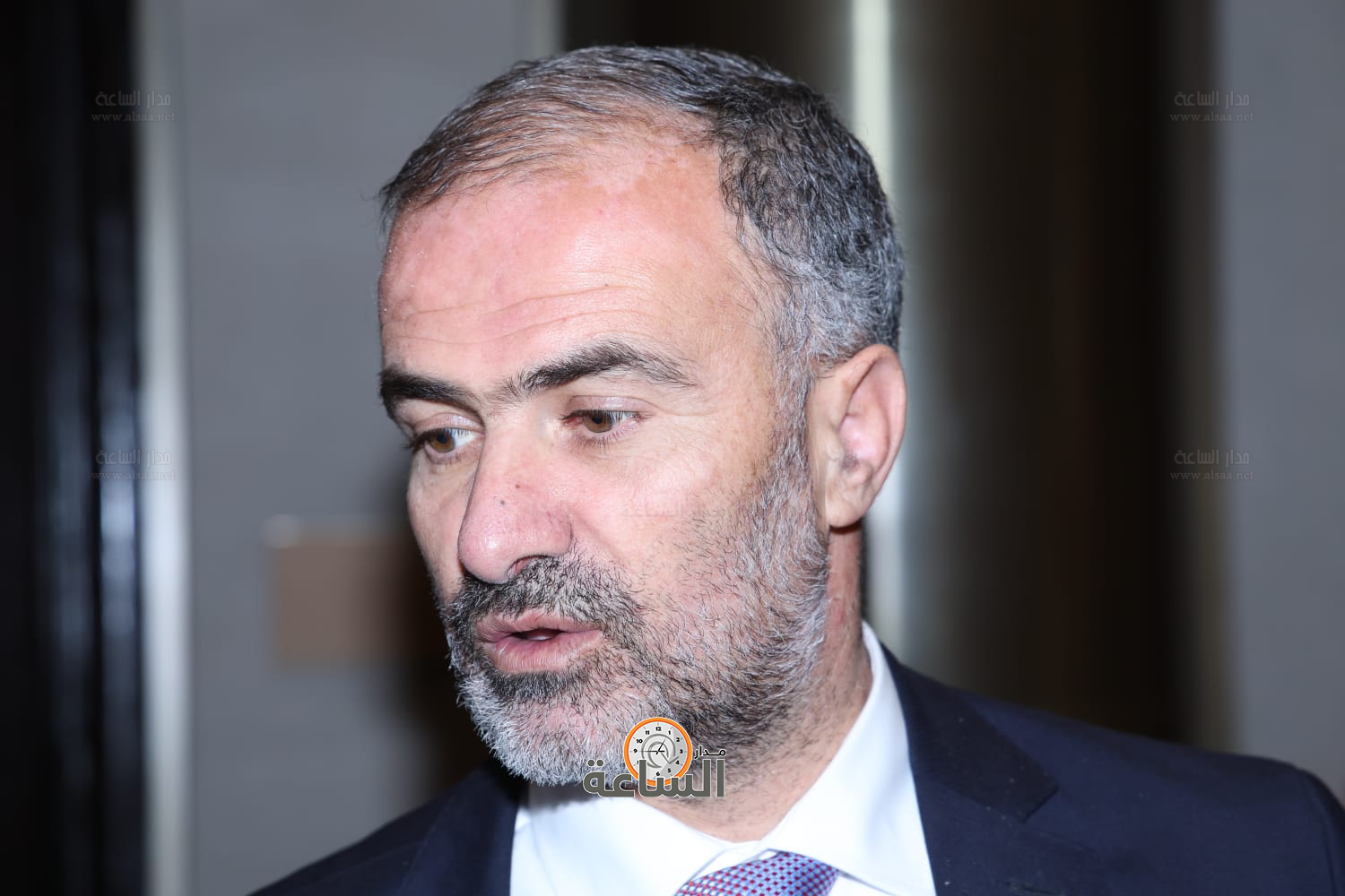 Madar Al-Saa Images 0.7396241177491751