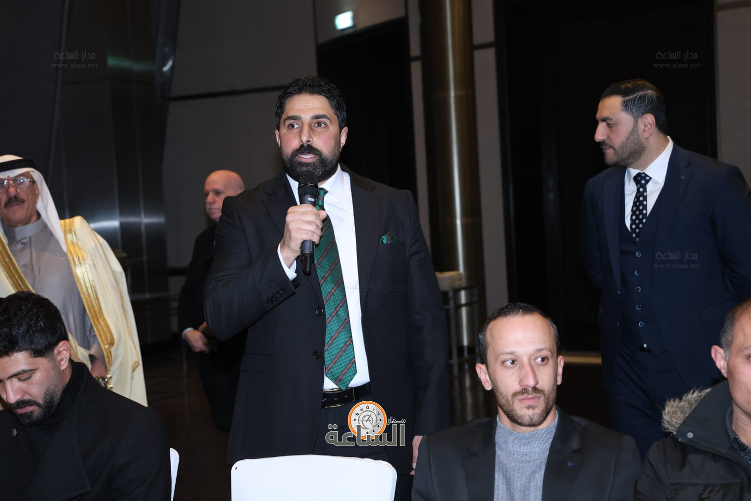 Madar Al-Saa Images 0.5773944172818943