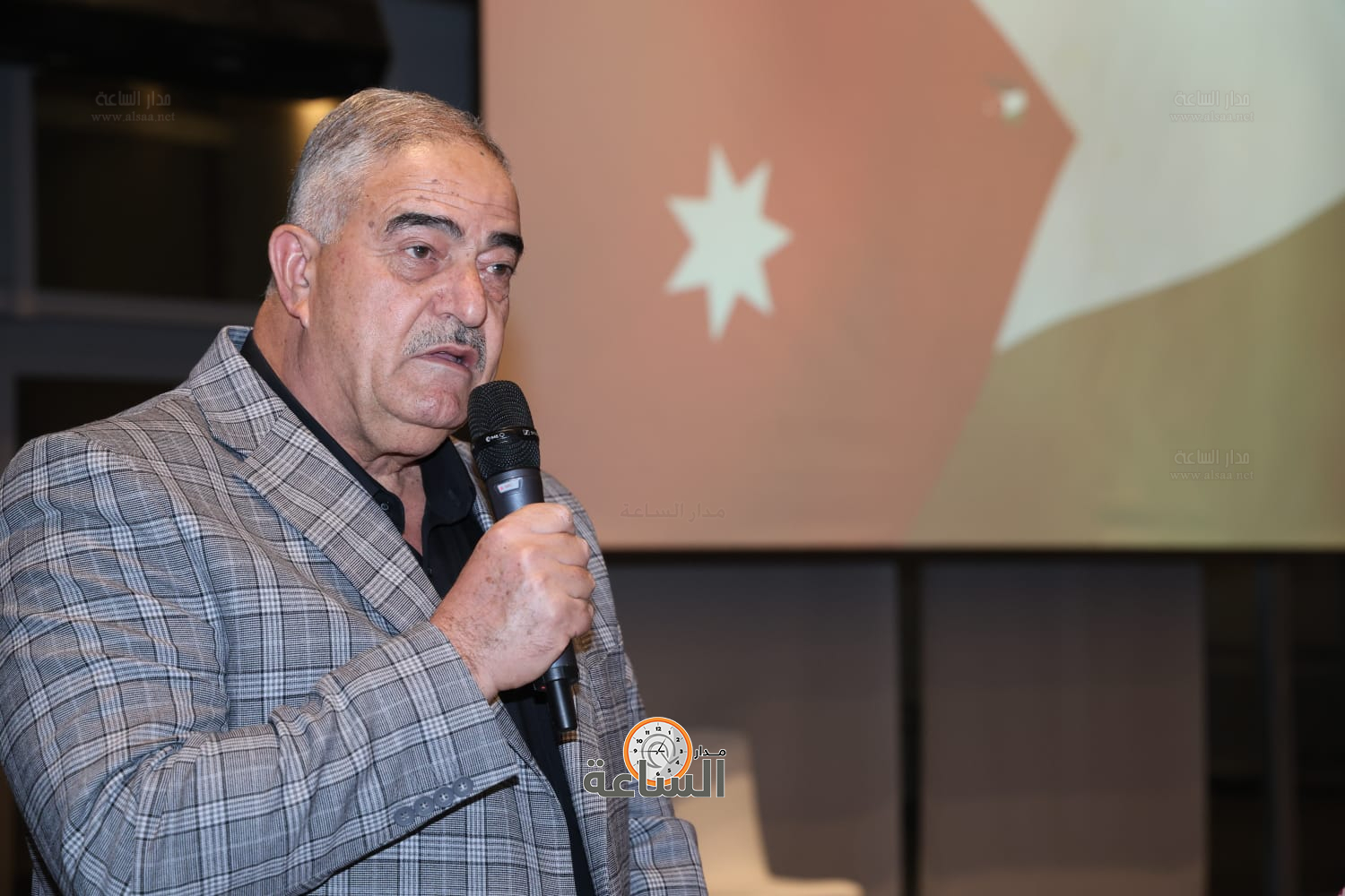 العين محمود فريحات 