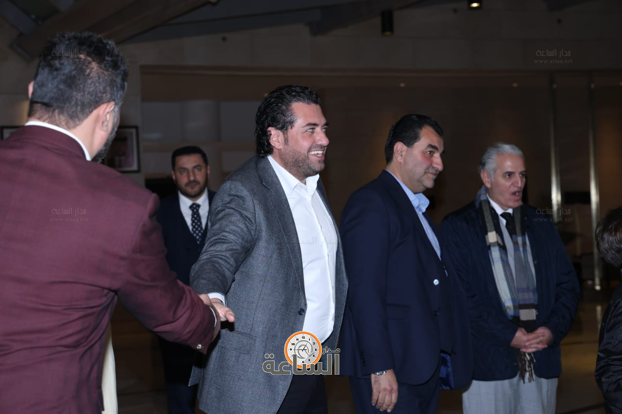 Madar Al-Saa Images 0.43424343191411285