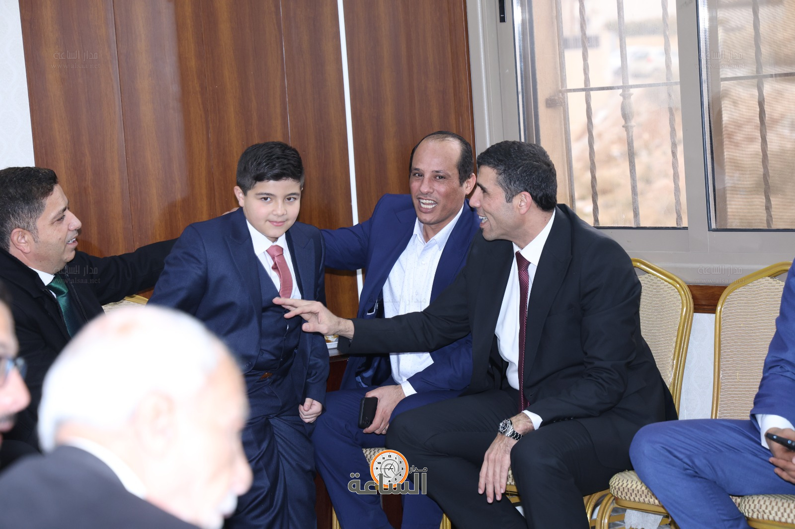 Madar Al-Saa Images 0.45033682643771367