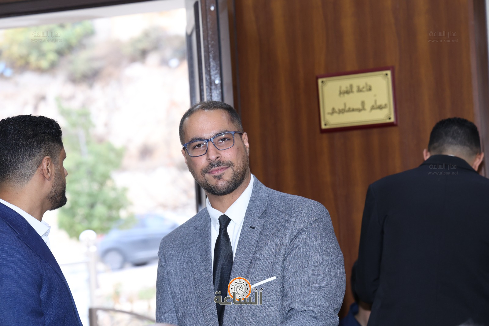 Madar Al-Saa Images 0.6094736737916302