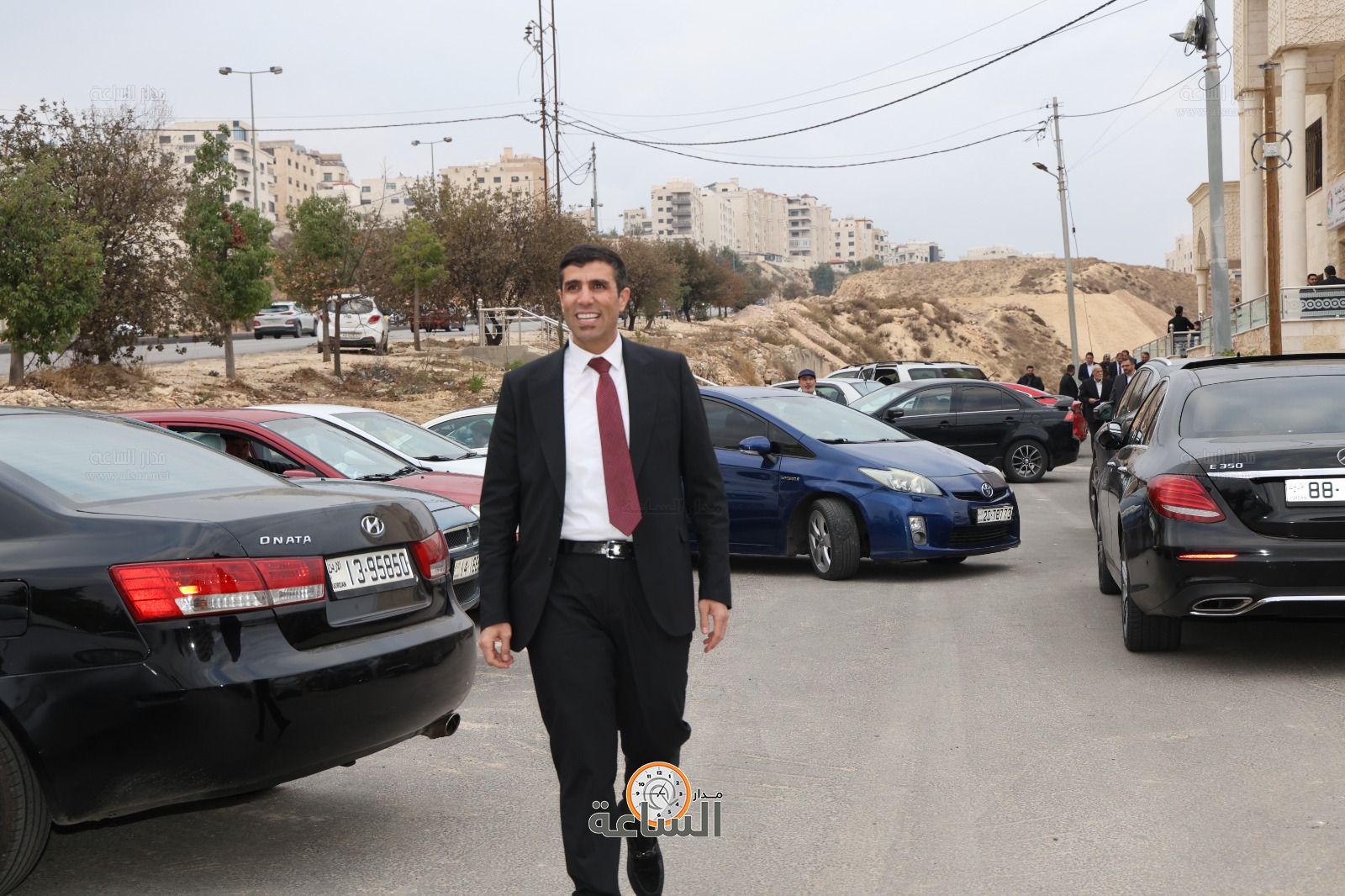 Madar Al-Saa Images 0.8765952376686097