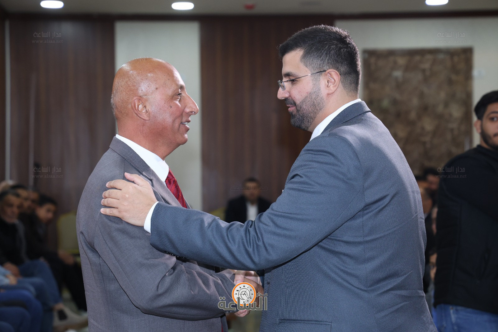 Madar Al-Saa Images 0.3643266612650218