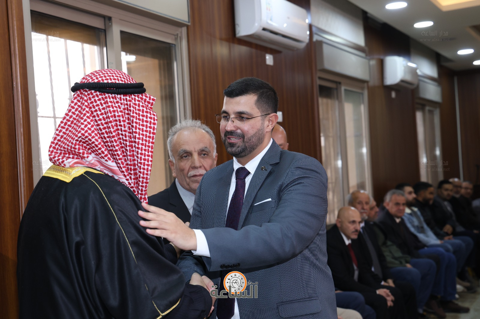 Madar Al-Saa Images 0.4631444947765837